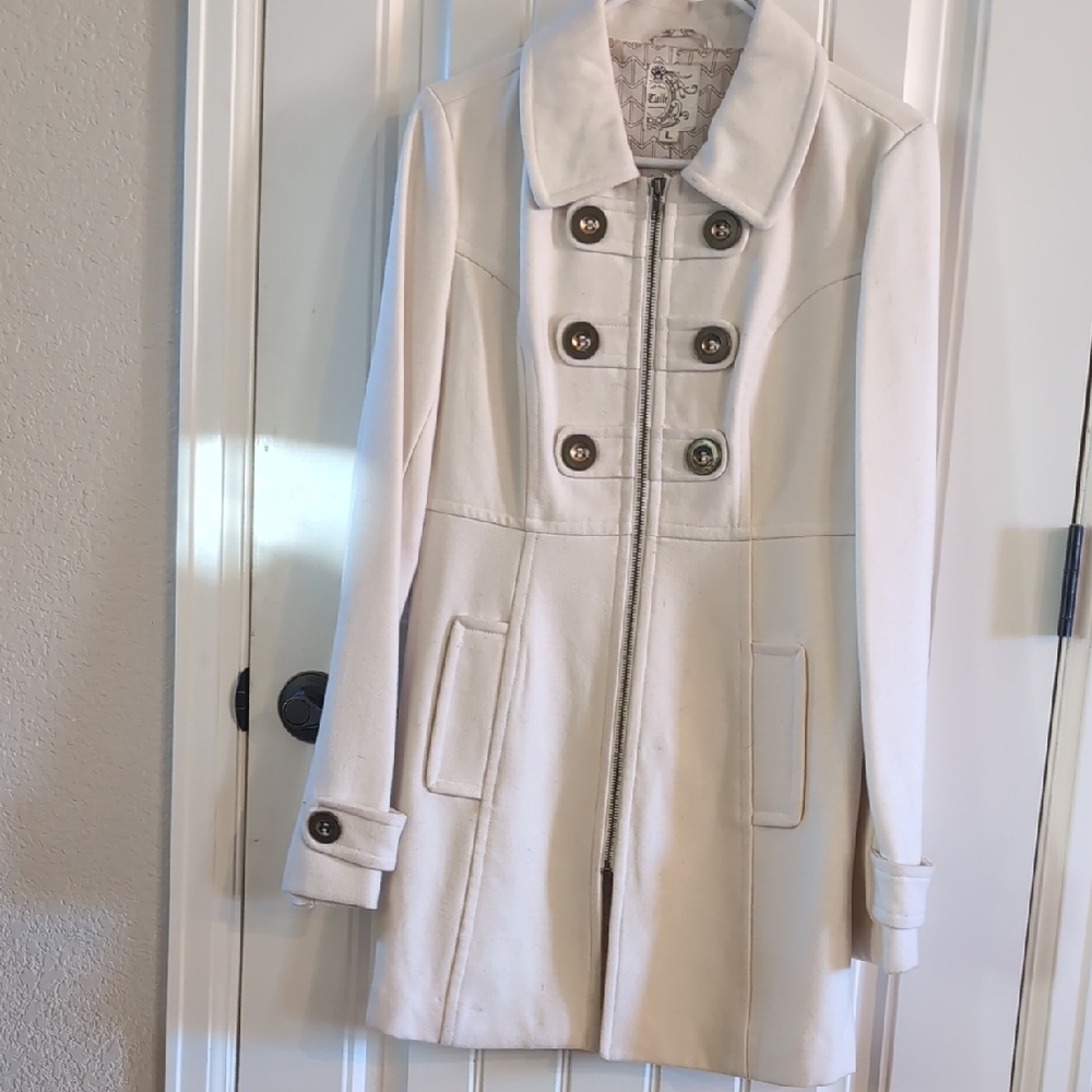 Tulle Cream Trench Coat with Button Details 2000s